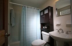 5th image of 3112 W Horatio St Unit 43