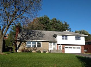 2705 Hamilton Dr, Endwell, NY 13760