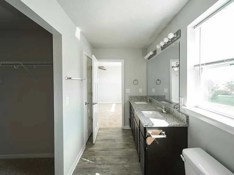 The Village at The Grove Townhomes — Photo 14