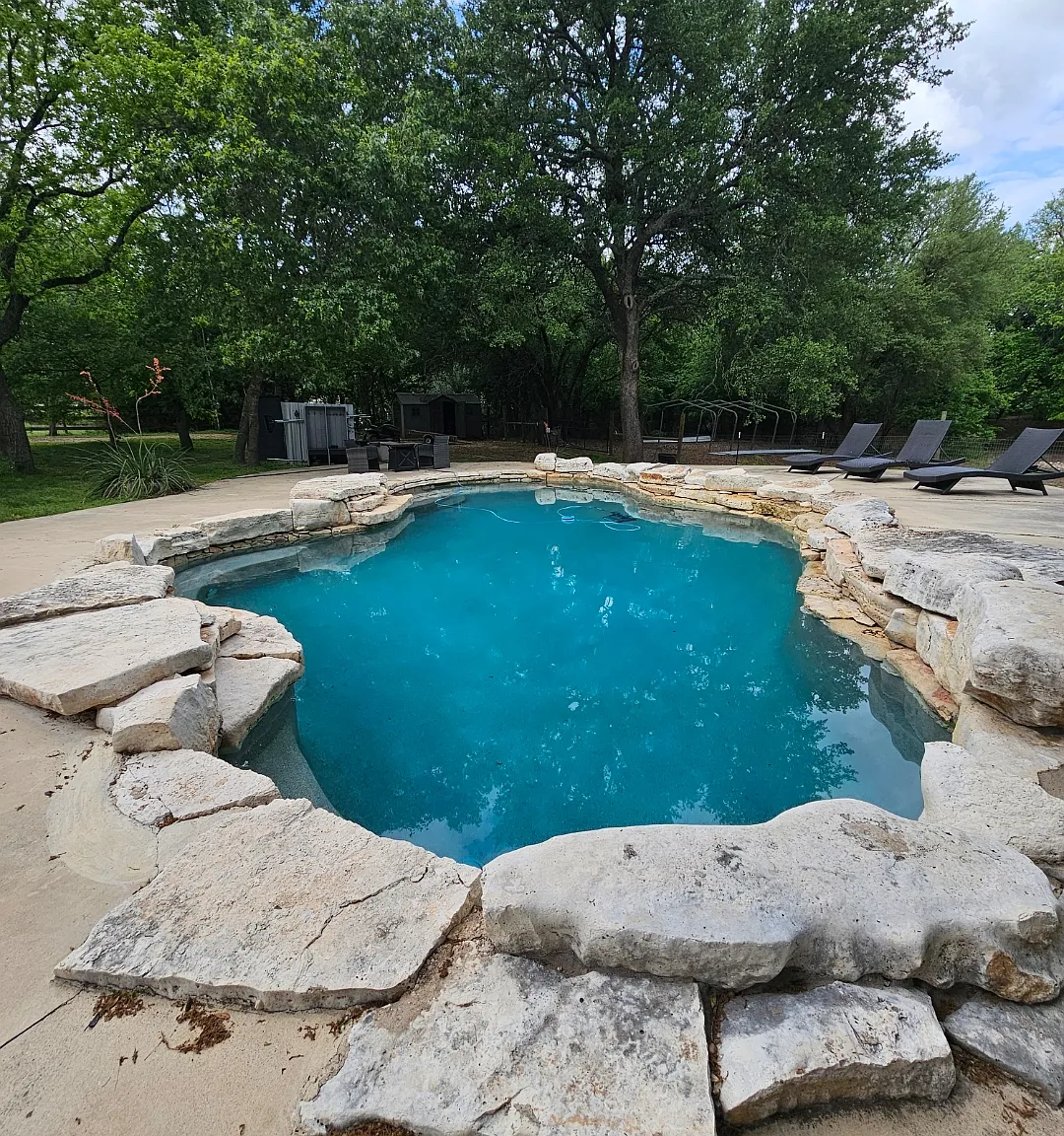 4 bed, 2.5 bath, 2676 sqft, $3,350 — Photo 2