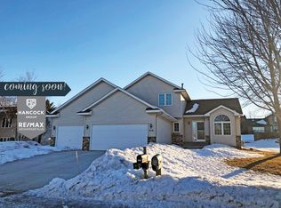 210 Alva St, Waconia, MN 55387