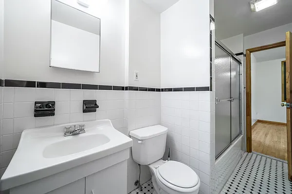 Rented by Compass | media 8