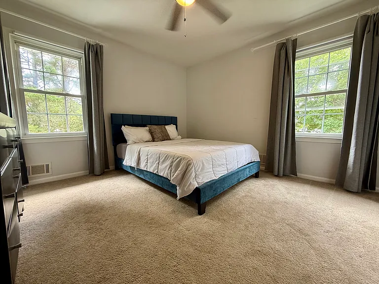 Windwood Dr — Photo 15