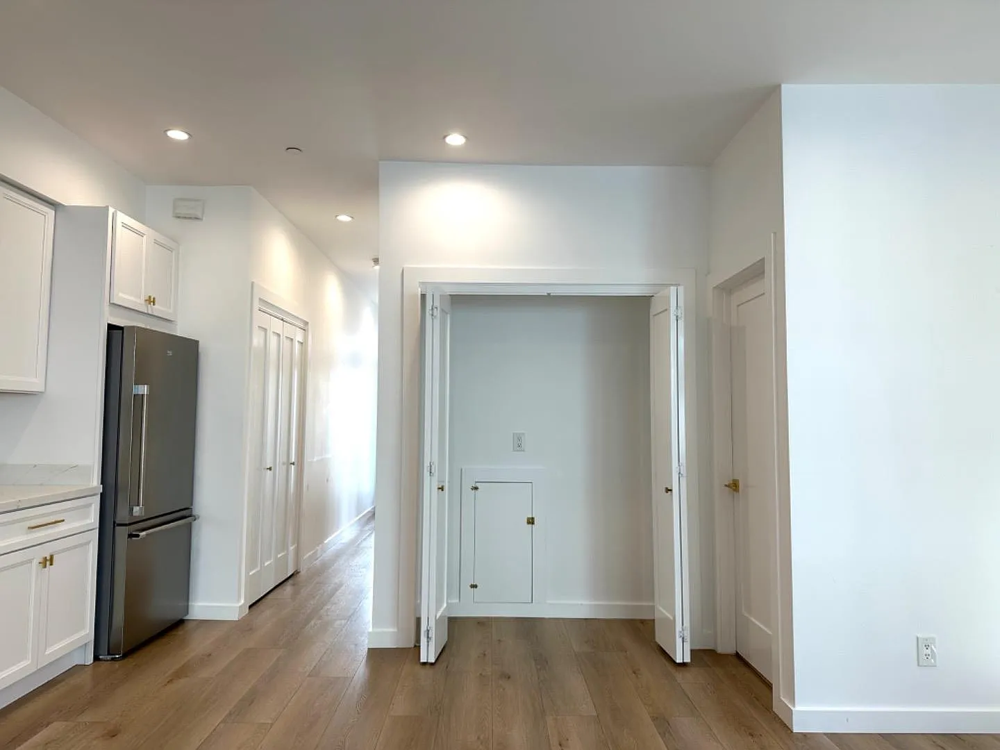 1372 Natoma St - Photo 10