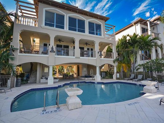 4th image of 3069 Waterside Cir