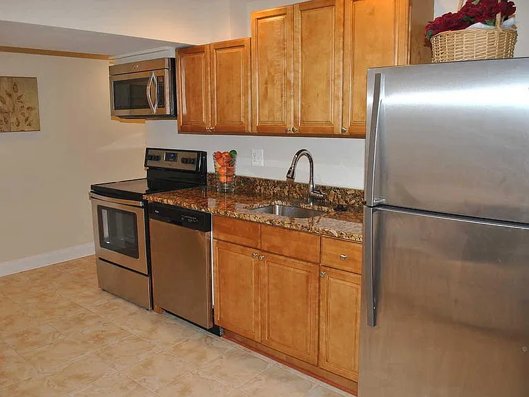3605 11th St NW #B — Photo 4