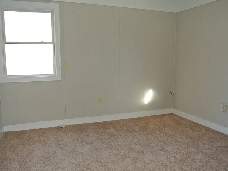 1187 First Street Ext — Photo 10