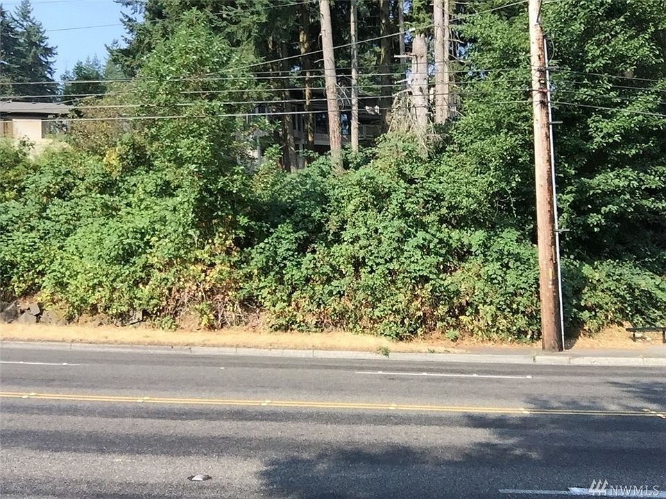 2nd image of 18800 15th Ave NE