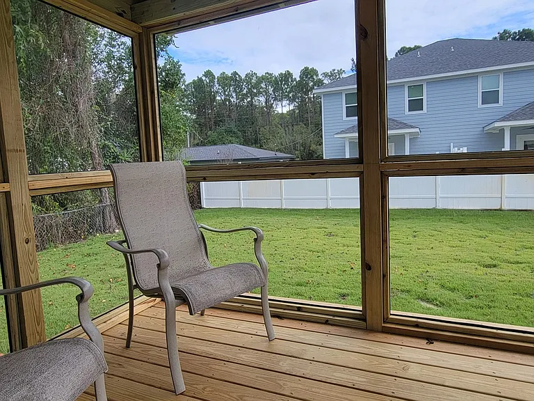 208 Starfish Rd — Photo 2