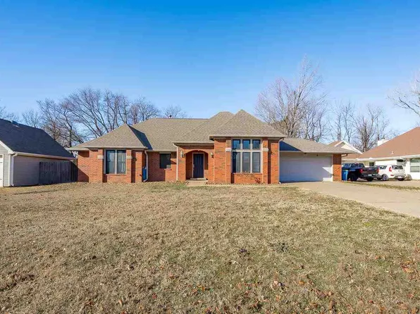 1910 Wedgewood Ct, Stillwater, OK 74075