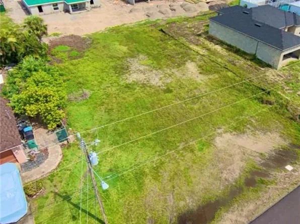 437 NW 16th PL, CAPE CORAL, FL 33993
