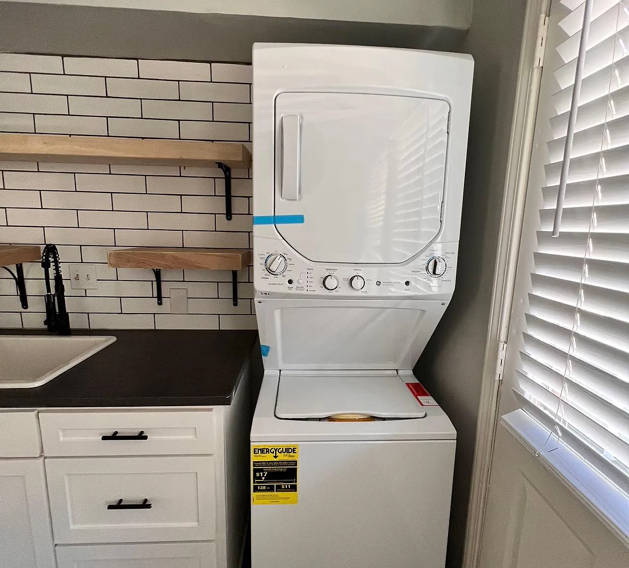 2 bed, 800 sqft, $895 — Photo 3