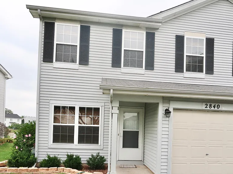 2840 Cedar Glade Dr — Photo 1