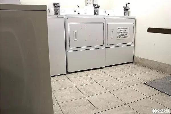 Rented by Oxford Property Group | media 44