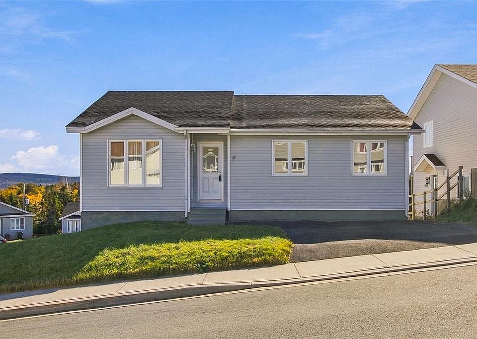 1st image of 39 Edgecombe Drive