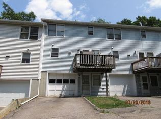 35 Genessee St APT F, Worcester, MA 01603