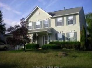 9319 Nancy St, Manassas Park, VA