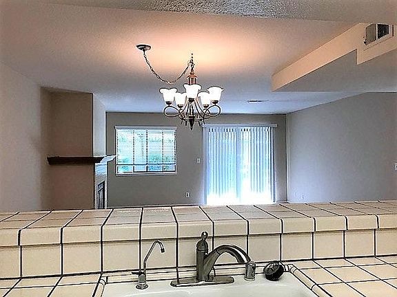 5th image of 1309 Chandon Ct