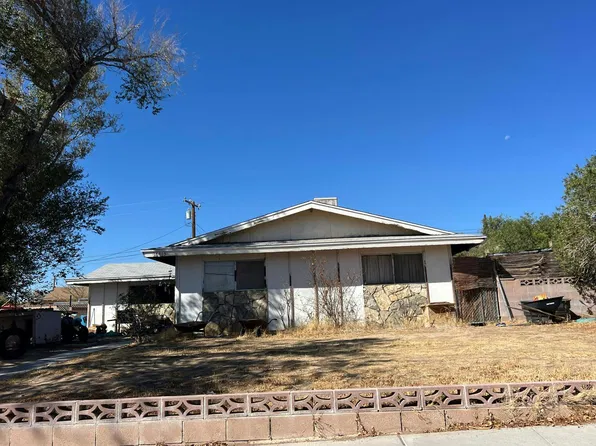 16613 Koch St, Mojave, CA 93501