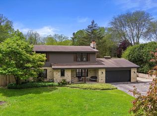 5521 S New Berlin Rd, Hales Corners, WI 53130