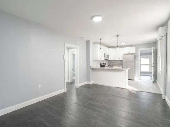 159 Main St RLLC, 159 Main St APT 7, Royersford, PA 19468