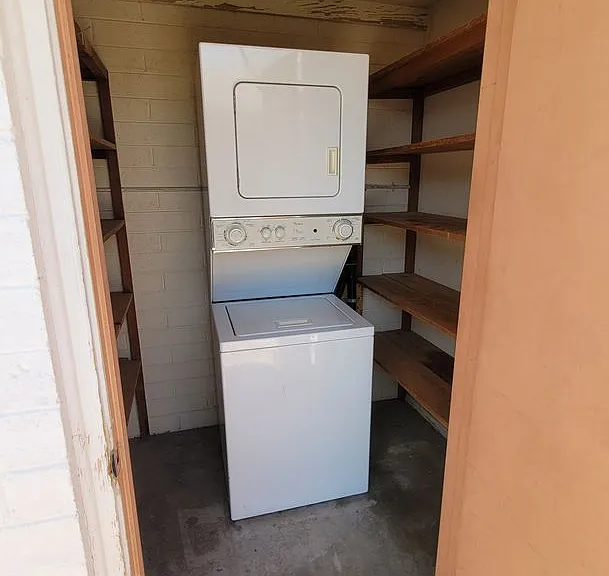 5306 E Boise St — Photo 3
