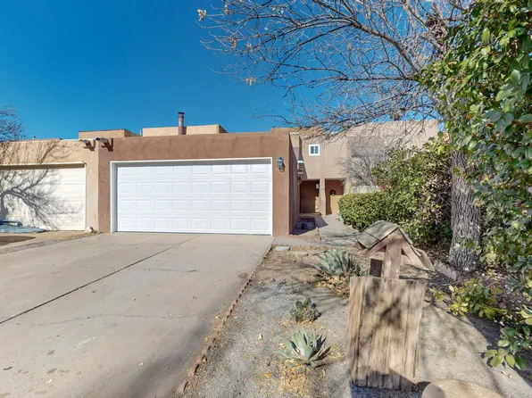 537 Berry Rd NW, Albuquerque, NM 87107