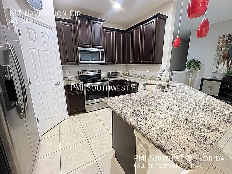 137 Navigation Cir — Photo 8