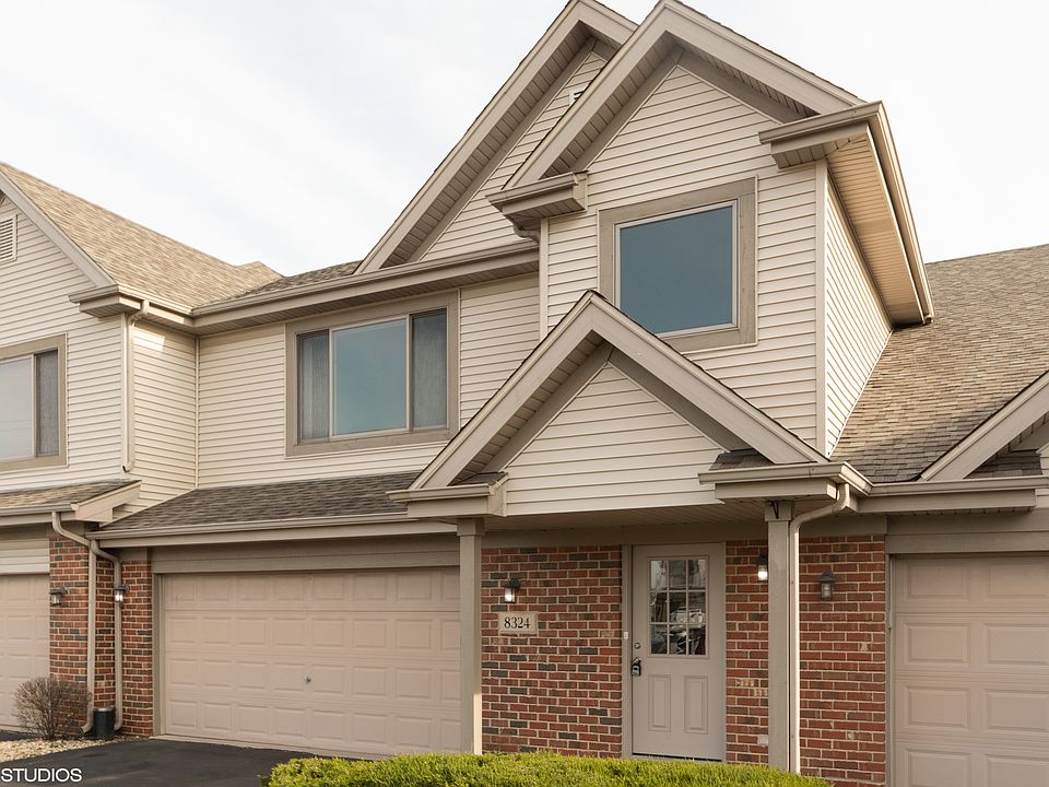 1st image of 8324 W Chestnut Ct