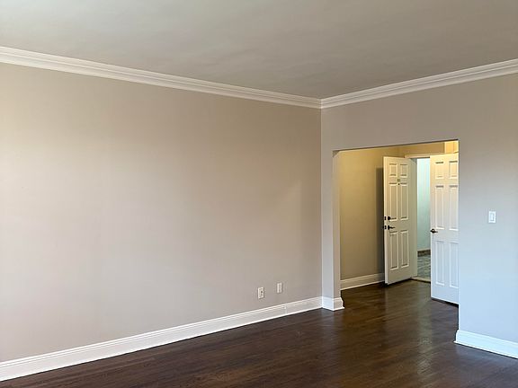 4th image of 48 S Passaic Ave #2