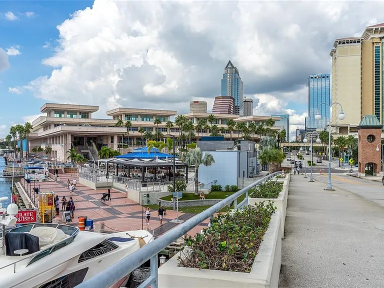 3301 Bayshore Blvd #810A — Photo 48
