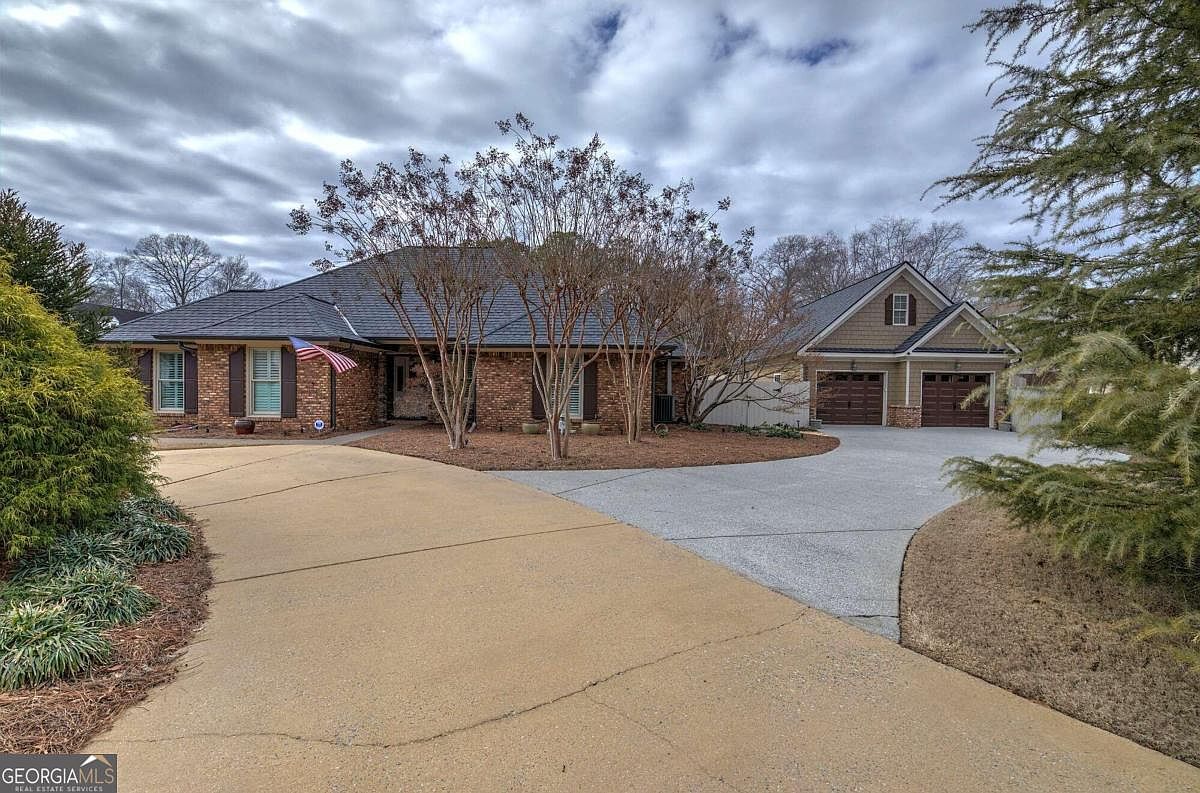 301 Briar Patch Ln, Cartersville, GA 30120 | Zillow