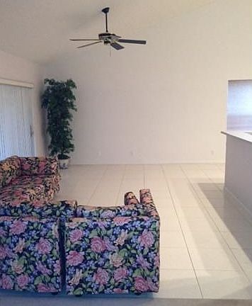 4th image of 1059 NW 161st Ave