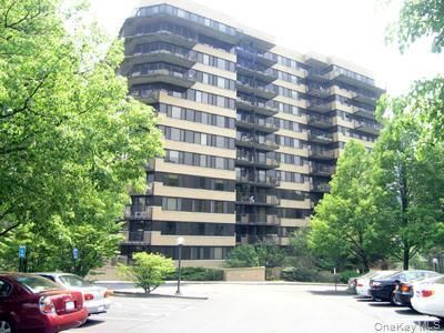 25 Rockledge Avenue #711B, White Plains, NY, 10601