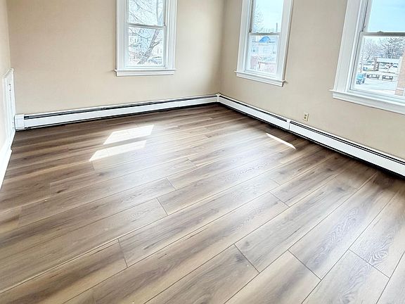 5th image of 292 Elm St #6