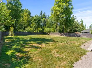 2063 Wembley Park Rd, Lake Oswego, OR 97034