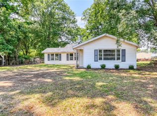 502 Central St, Iva, SC 29655