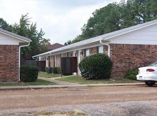 2183 E Cherry St APT 30, Paris, TX 75460