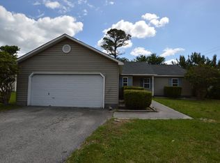 3000 Hunters Trl, Midway Park, NC 28544