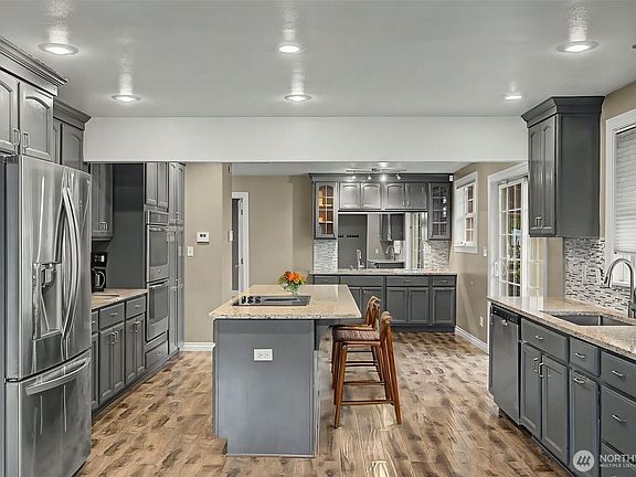 3rd image of 2502 NE 7th Street