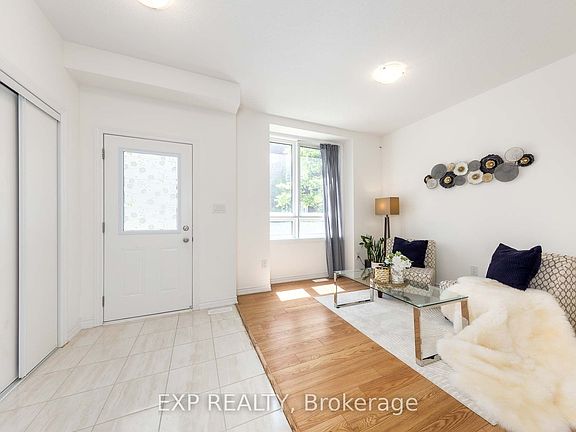 4th image of 58 Massachusetts Ln