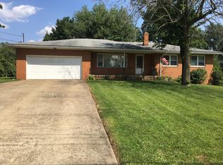 3059 Wilbanks Dr, Barberton, OH 44203