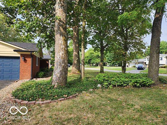 5th image of 425 E Hill Valley Dr