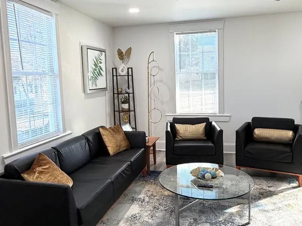 732 Hughes St, Danville, VA 24541