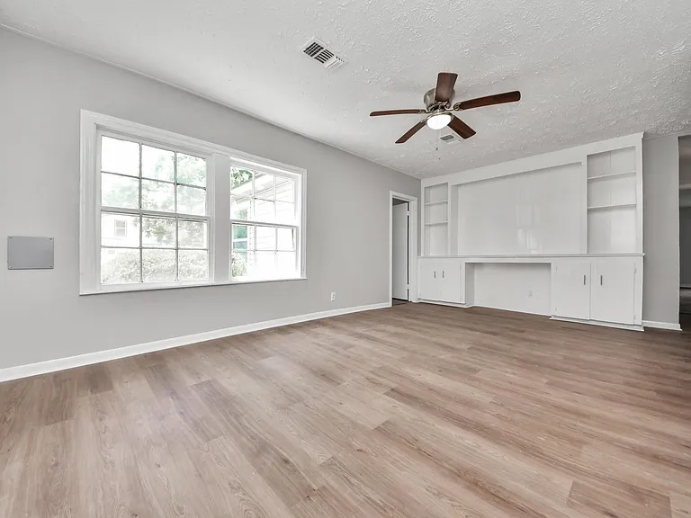 3603 Crosby Cedar Bayou Rd — Photo 23