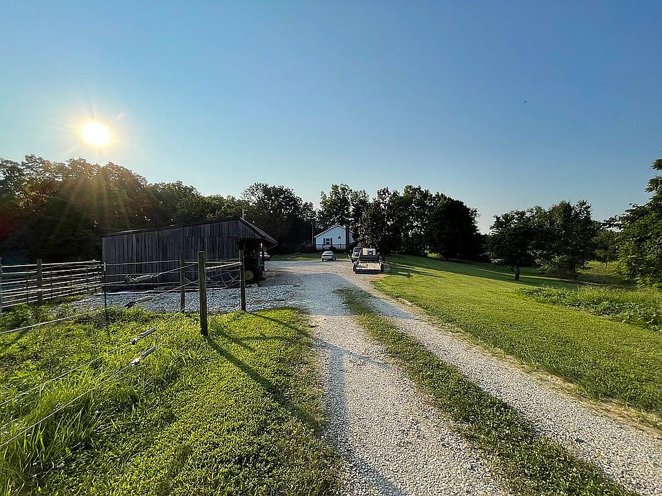 1st image of 481 Happy Valley Ln
