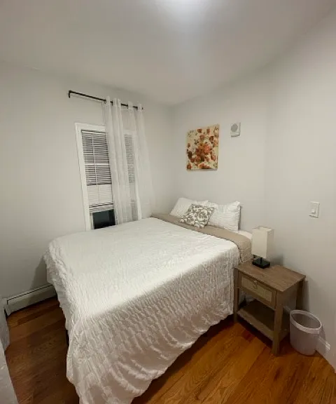 417 Cardinal Medeiros Ave #2 — Photo 9