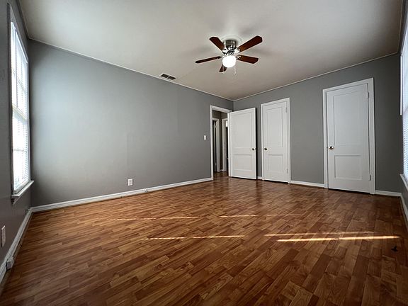 2nd image of 4330 Boren Ave