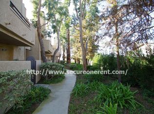 27 McAfee Ct, Thousand Oaks, CA 91360