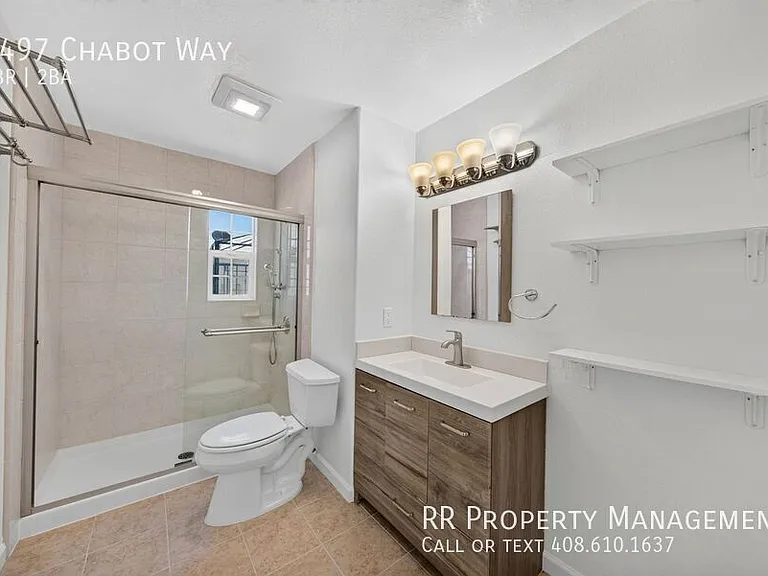 1497 Chabot Way — Photo 13